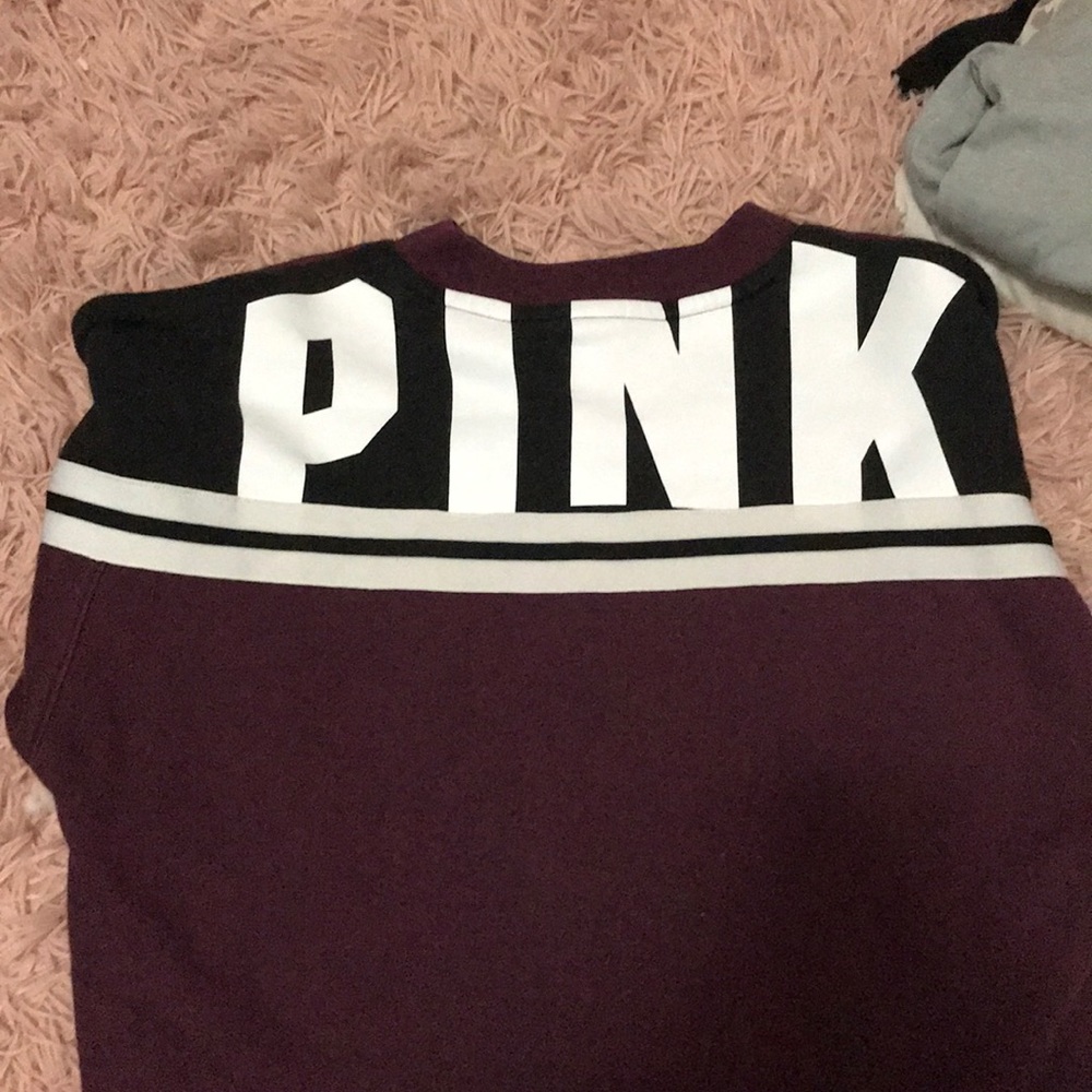 Pink pull over - Picture 2 of 2